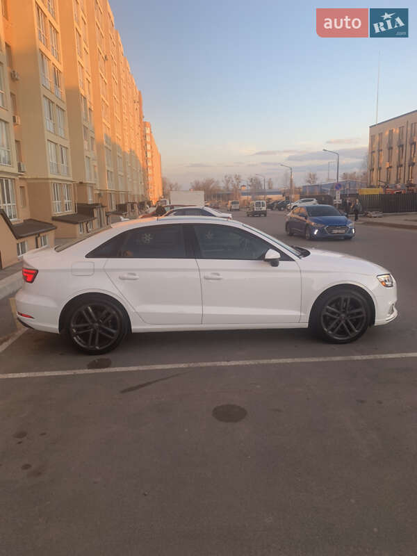 Седан Audi A3 2017 в Киеве фото 4 Седан Audi A3 2017 в Киеве