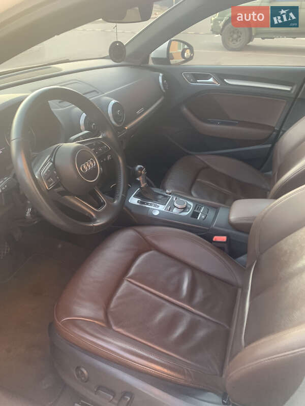 Седан Audi A3 2017 в Киеве фото 12 Седан Audi A3 2017 в Киеве