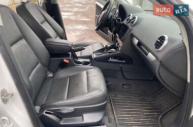 Хэтчбек Audi A3 2012 в 