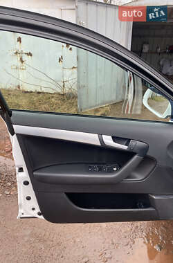 Хэтчбек Audi A3 2012 в 