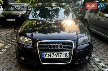 Хэтчбек Audi A3 2006 в 