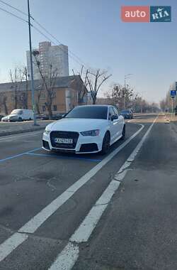 Седан Audi A3 2015 в 