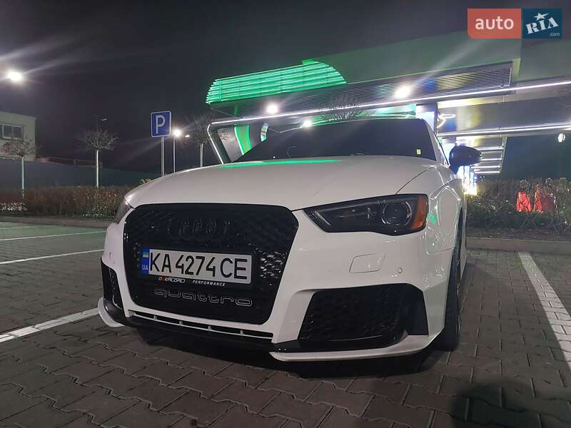 Седан Audi A3 2015 в Киеве