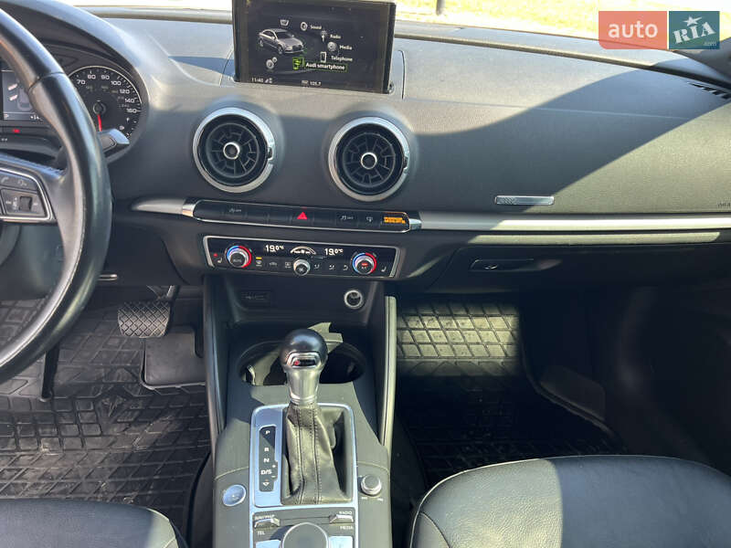 Седан Audi A3 2016 в Белой Церкви