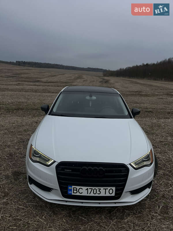 Седан Audi A3 2014 в Львове