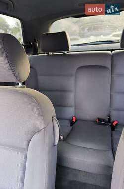 Хэтчбек Audi A3 2000 в 