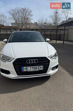 Седан Audi A3 2020 в Николаеве