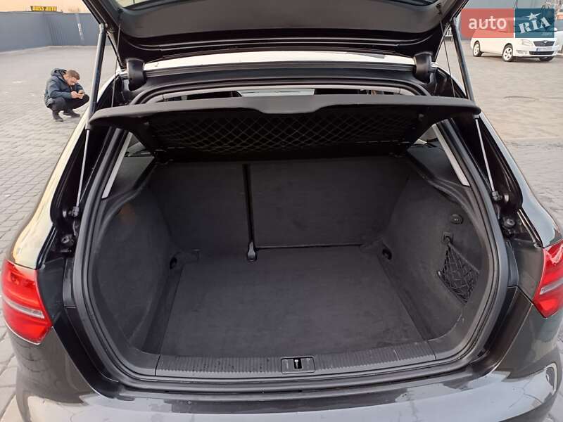 Хэтчбек Audi A3 2012 в Мукачево