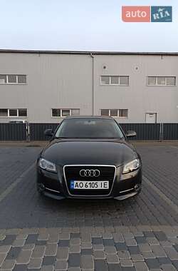 Хэтчбек Audi A3 2012 в 