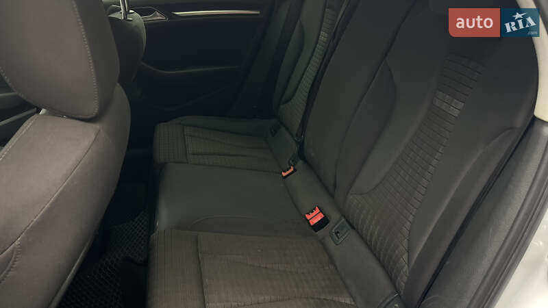 Хэтчбек Audi A3 2013 в Одессе фото 33 Хэтчбек Audi A3 2013 в Одессе