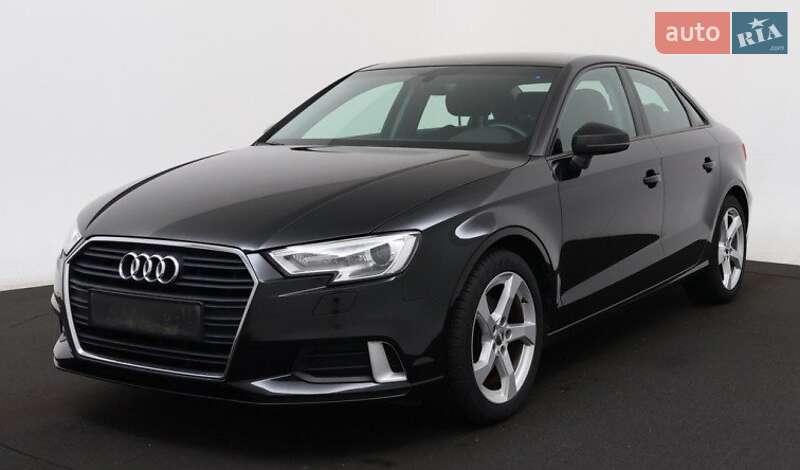 Седан Audi A3 2020 в Луцьку