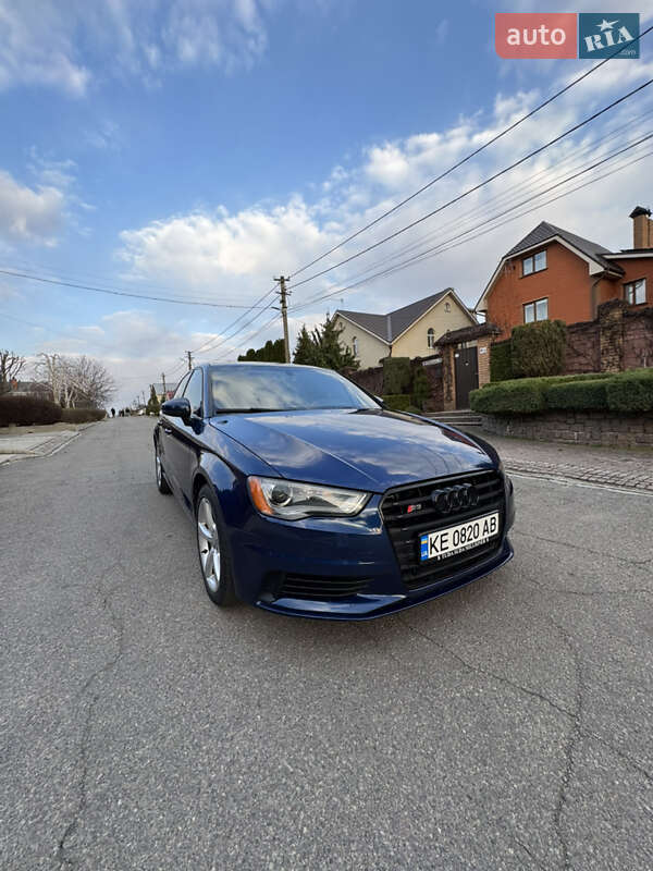Седан Audi A3 2015 в Днепре
