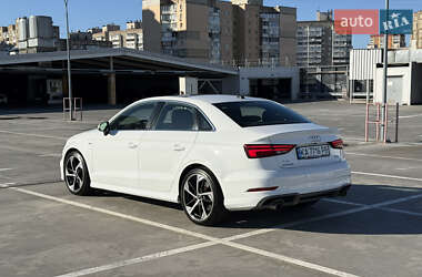 Седан Audi A3 2019 в 