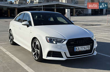 Седан Audi A3 2019 в 