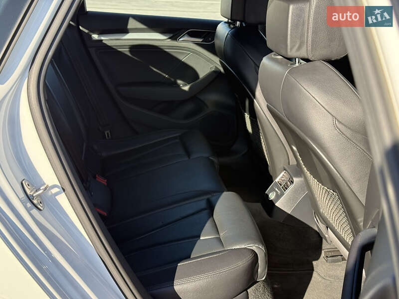 Седан Audi A3 2019 в Киеве фото 56 Седан Audi A3 2019 в Киеве