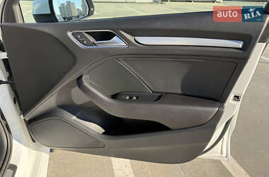 Седан Audi A3 2019 в 