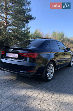 Седан Audi A3 2015 в 