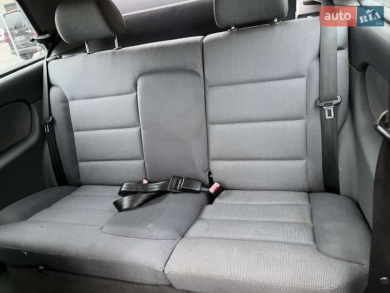 Хэтчбек Audi A3 2000 в Киеве