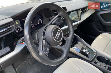 Хэтчбек Audi A3 2022 в Ивано-Франковске