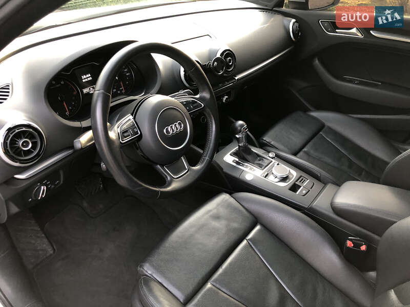 Седан Audi A3 2014 в Києві