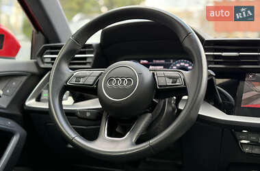 Седан Audi A3 2022 в 
