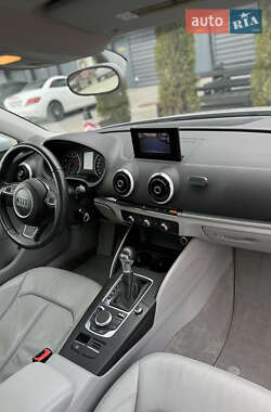 Седан Audi A3 2014 в 