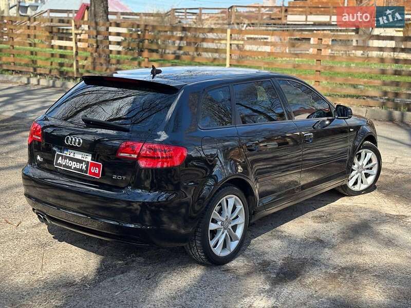 Хэтчбек Audi A3 2011 в Киеве