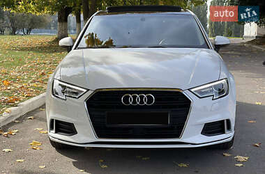 Седан Audi A3 2018 в 