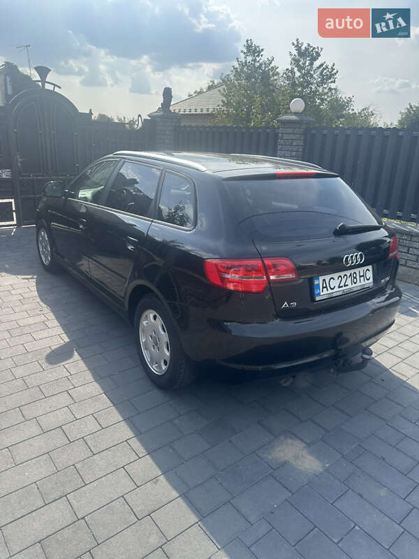 Хэтчбек Audi A3 2010 в Луцке