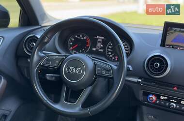 Седан Audi A3 2017 в 