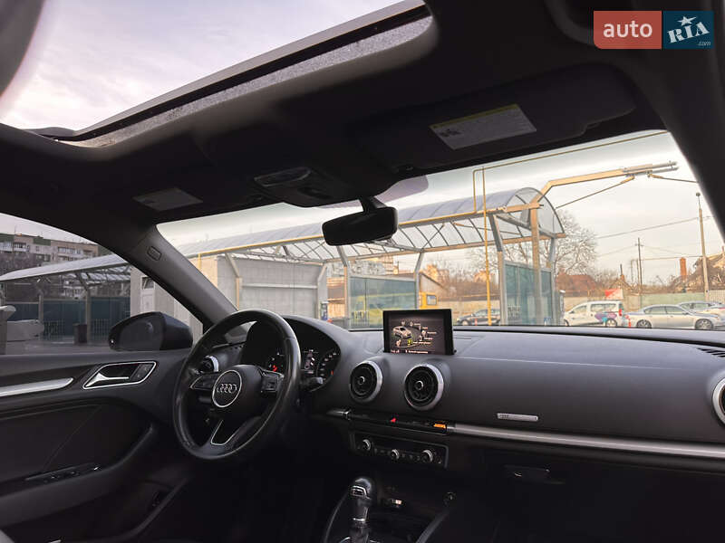 Седан Audi A3 2017 в Одесі