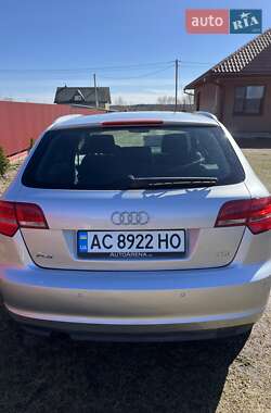Хэтчбек Audi A3 2010 в 