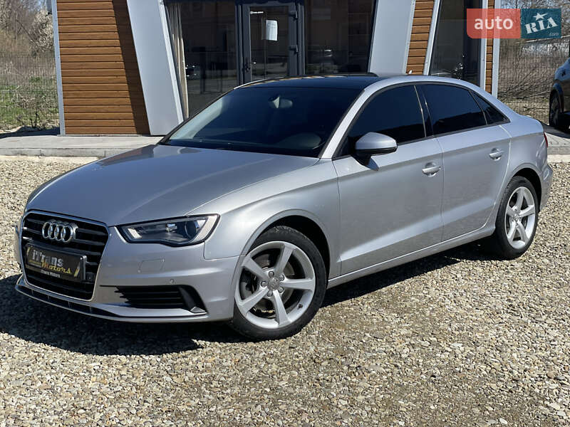 Седан Audi A3 2016 в Стрые