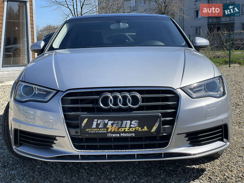 Седан Audi A3 2016 в Стрые