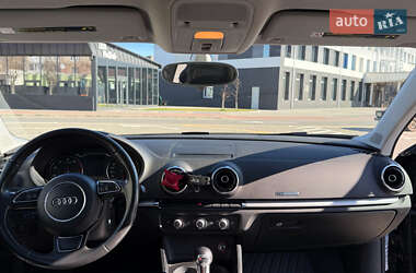 Седан Audi A3 2014 в 