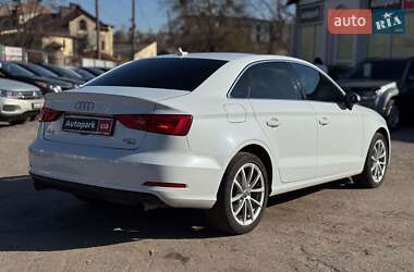 Седан Audi A3 2014 в 