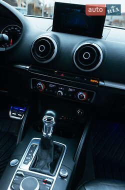 Седан Audi A3 2016 в 