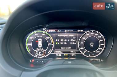 Хетчбек Audi A3 2017 в Первомайську