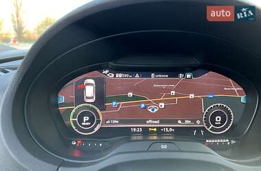 Хэтчбек Audi A3 2017 в 