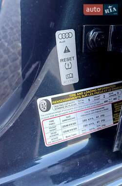 Хэтчбек Audi A3 2017 в 