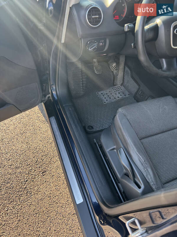 Хэтчбек Audi A3 2005 в Ровно