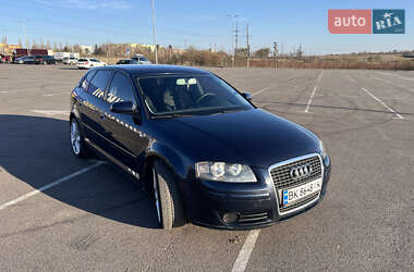 Хэтчбек Audi A3 2005 в 