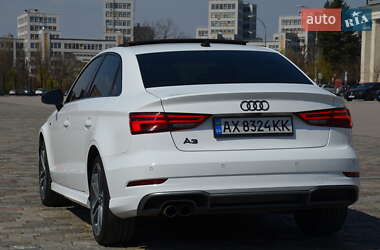 Седан Audi A3 2018 в 