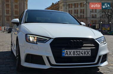 Седан Audi A3 2018 в 