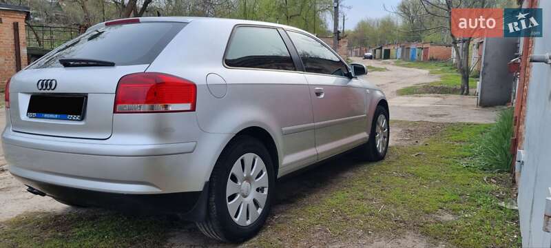 Хэтчбек Audi A3 2004 в Полтаве