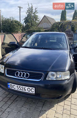 Хетчбек Audi A3 2001 в 