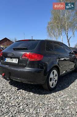 Хэтчбек Audi A3 2005 в 