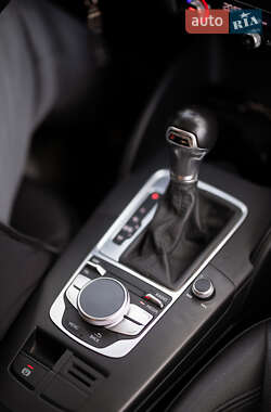 Седан Audi A3 2014 в 