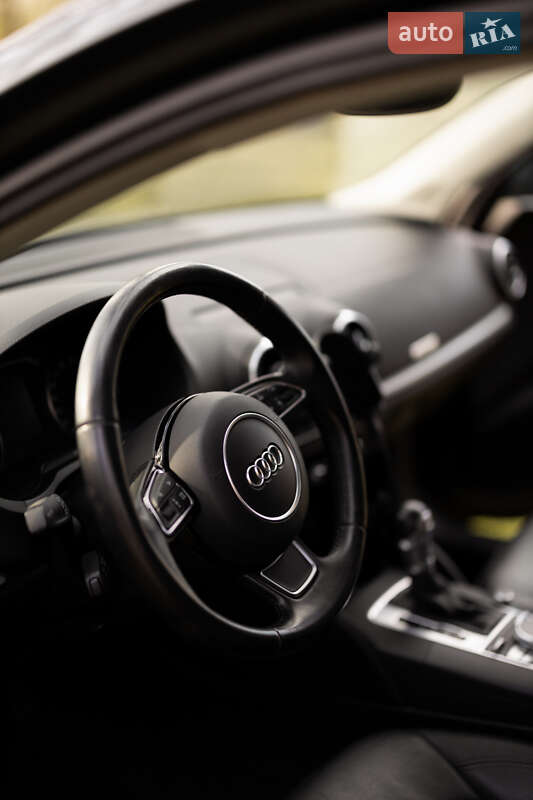 Седан Audi A3 2014 в Виннице