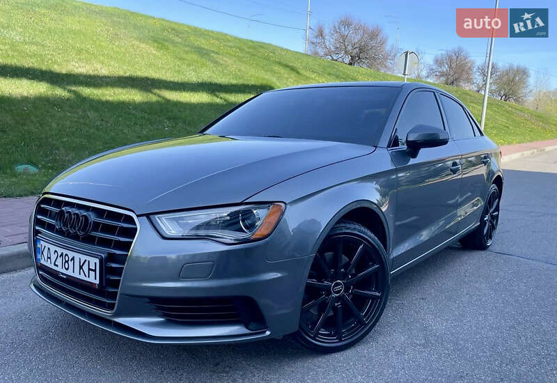 Седан Audi A3 2014 в 